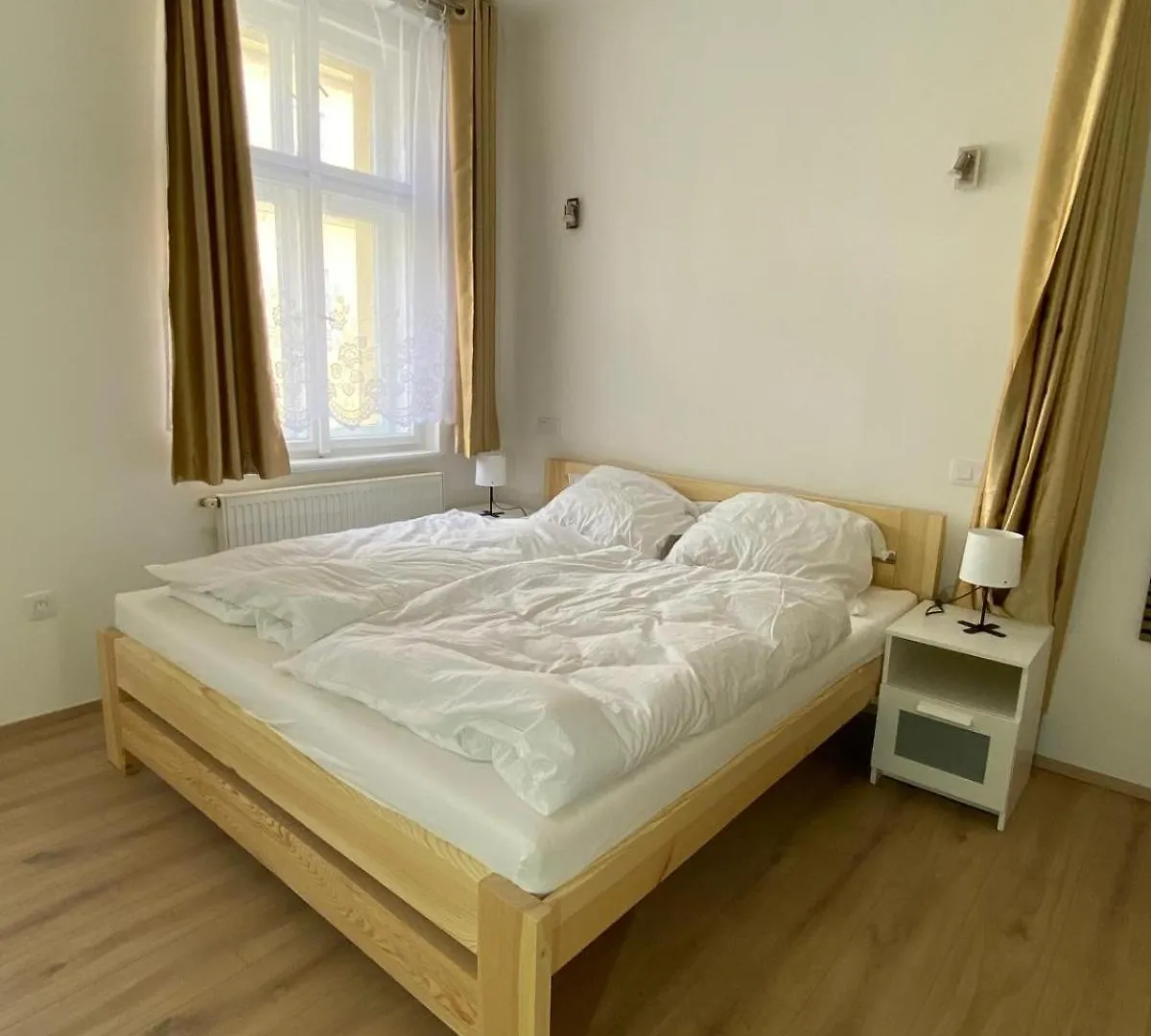 Apartment Ipak Prague