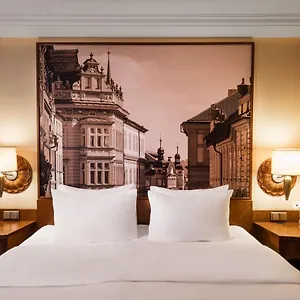 4* Hotel Lindner Castle, Part Of Jdv By Hyatt