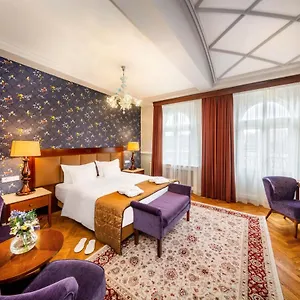 5* Hotel Esplanade