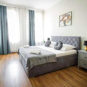  Apartment Anastasie